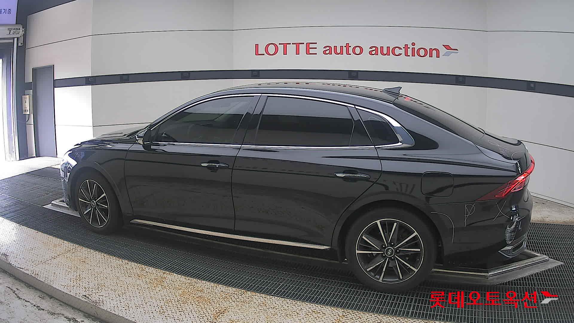 2020 - hyundai grandeur