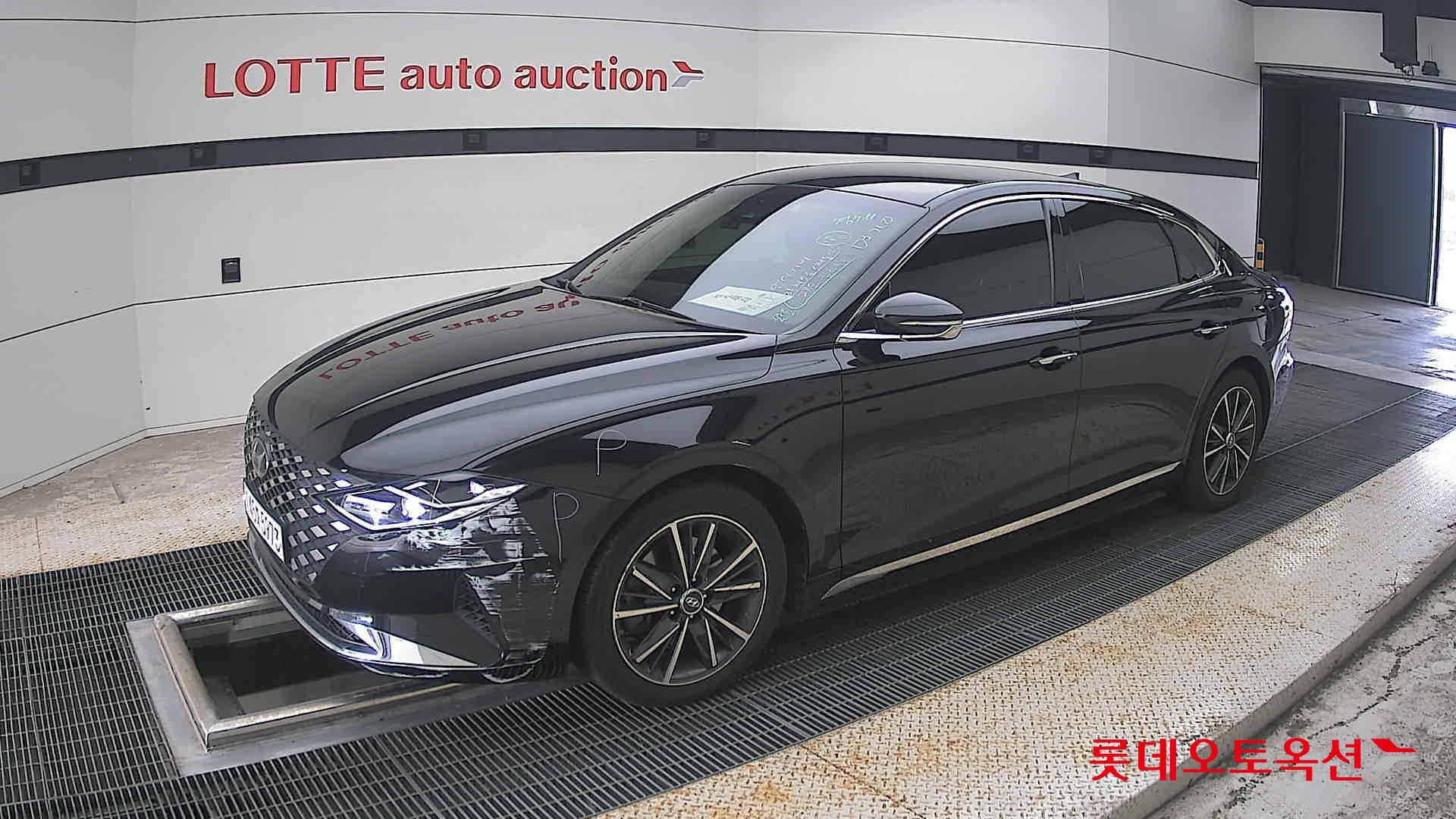 2020 - hyundai grandeur