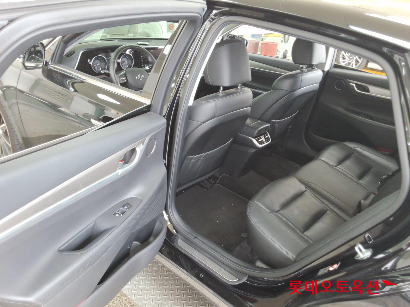 2020 - hyundai grandeur