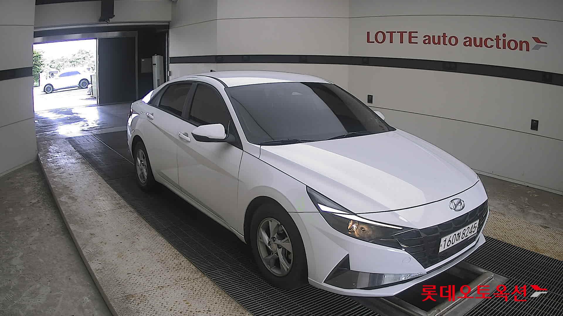 2021 - hyundai avante