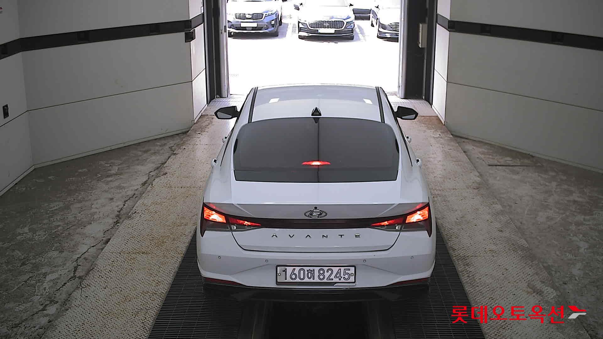 2021 - hyundai avante