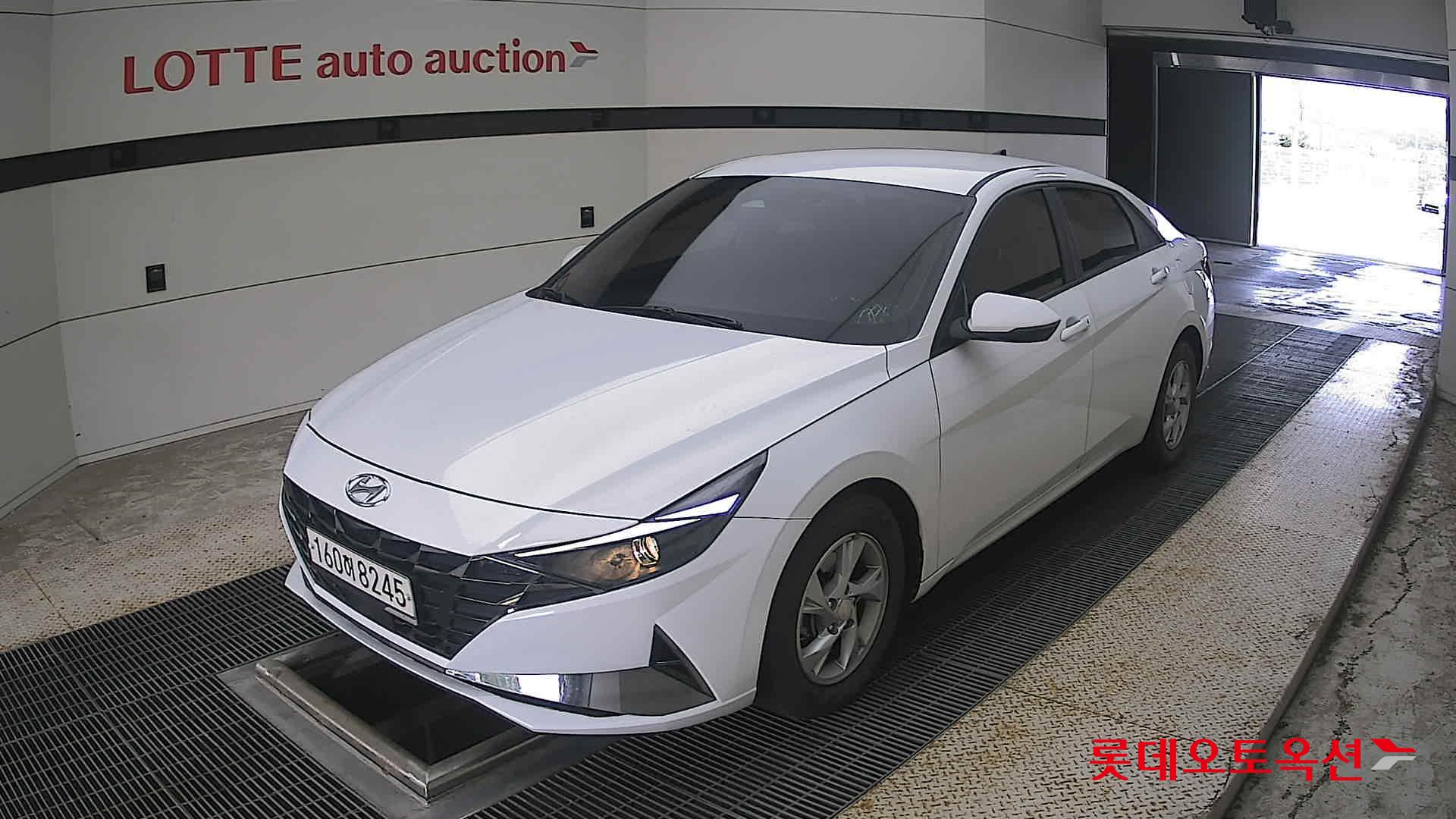 2021 - hyundai avante