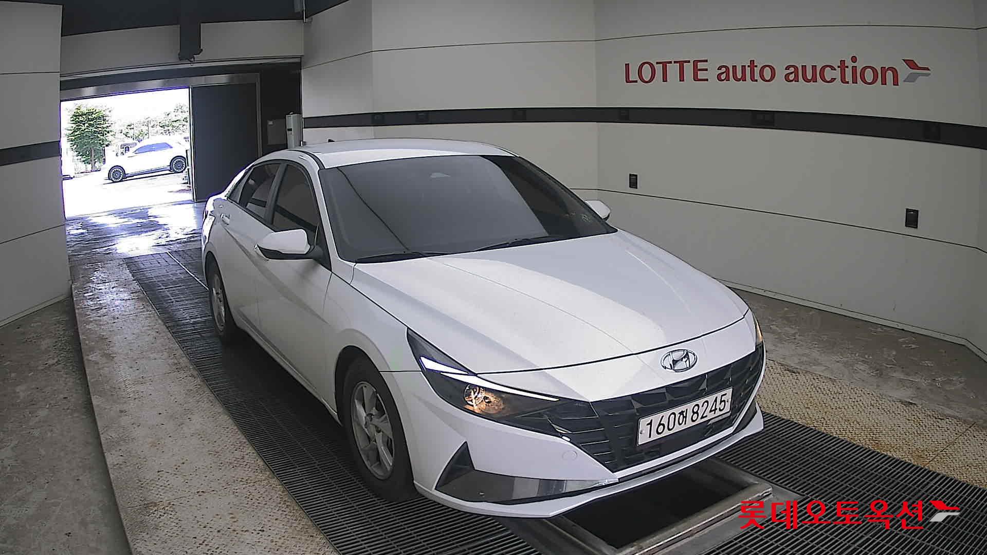 2021 - hyundai avante