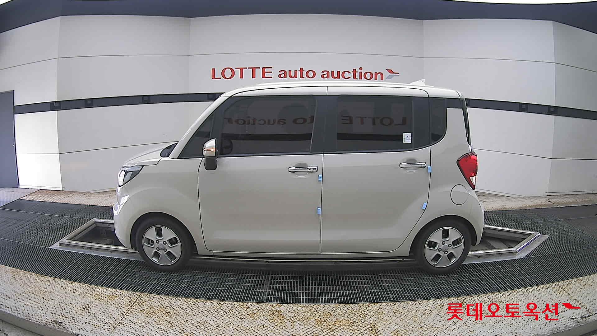2021 - kia ray