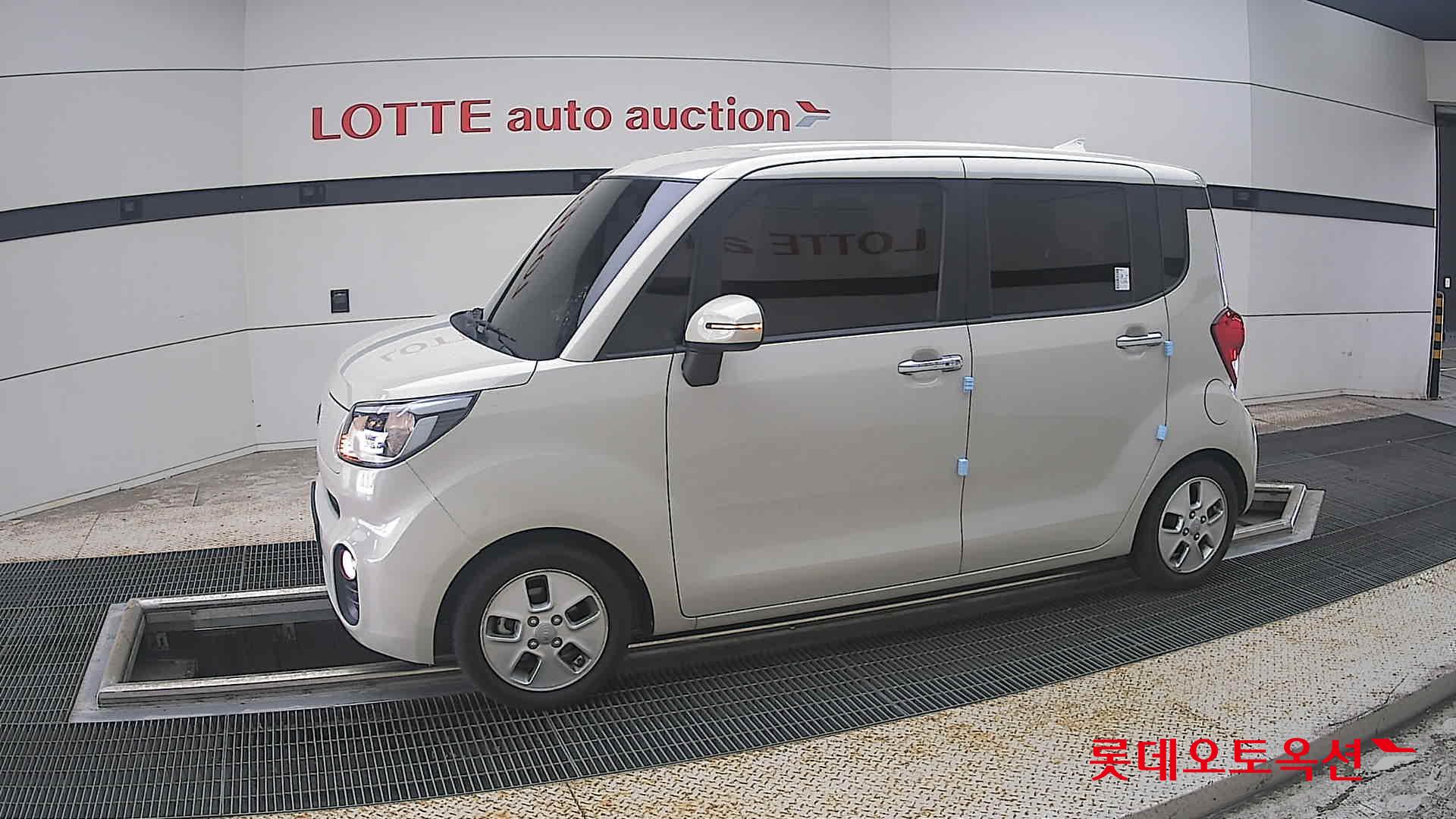 2021 - kia ray