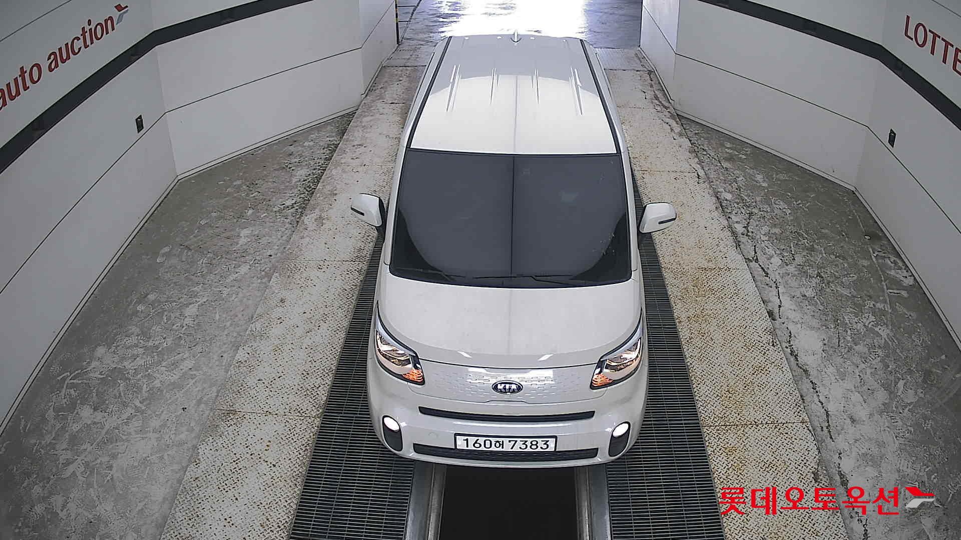 2021 - kia ray