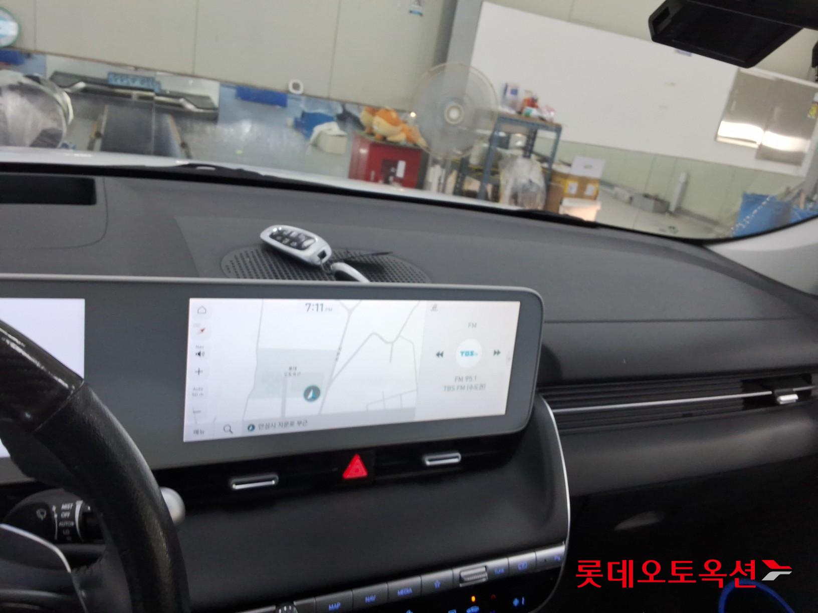 2022 - hyundai ioniq