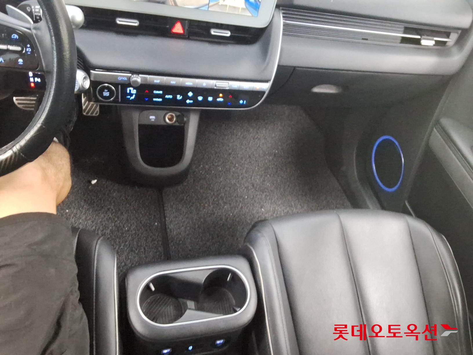 2022 - hyundai ioniq