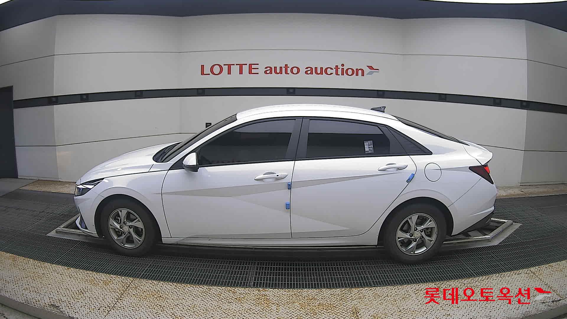 2023 - hyundai avante