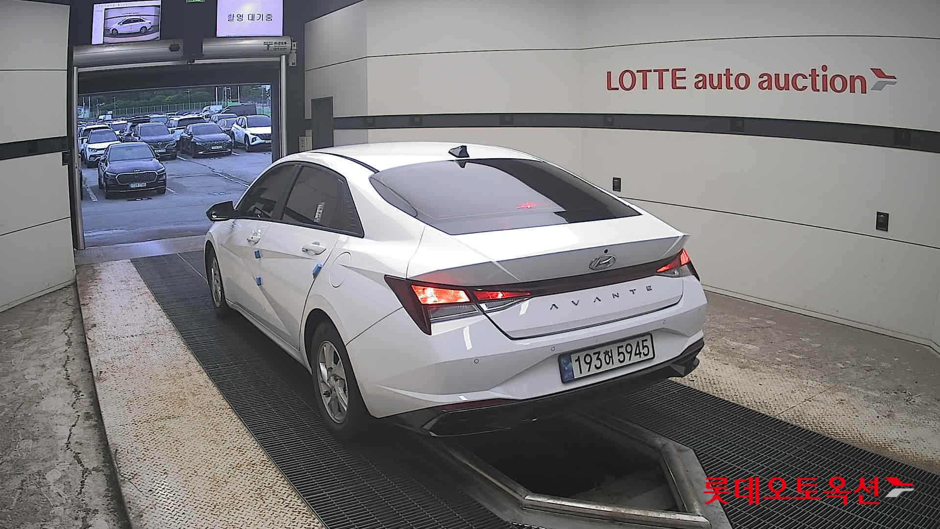 2023 - hyundai avante