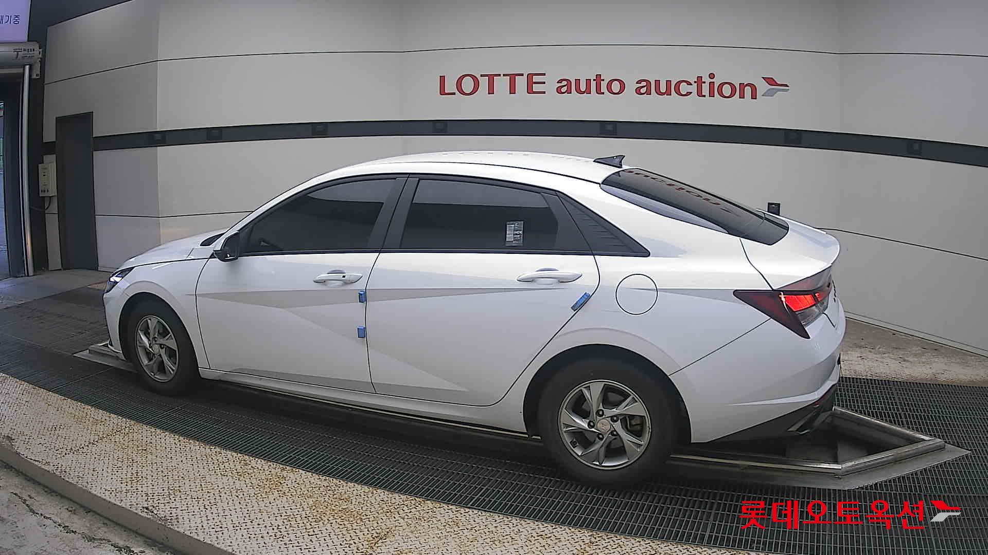 2023 - hyundai avante