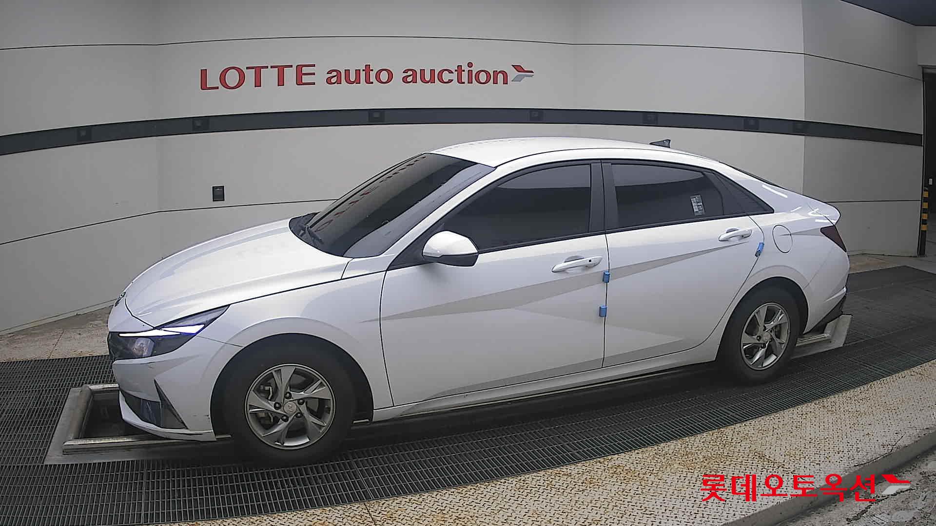 2023 - hyundai avante