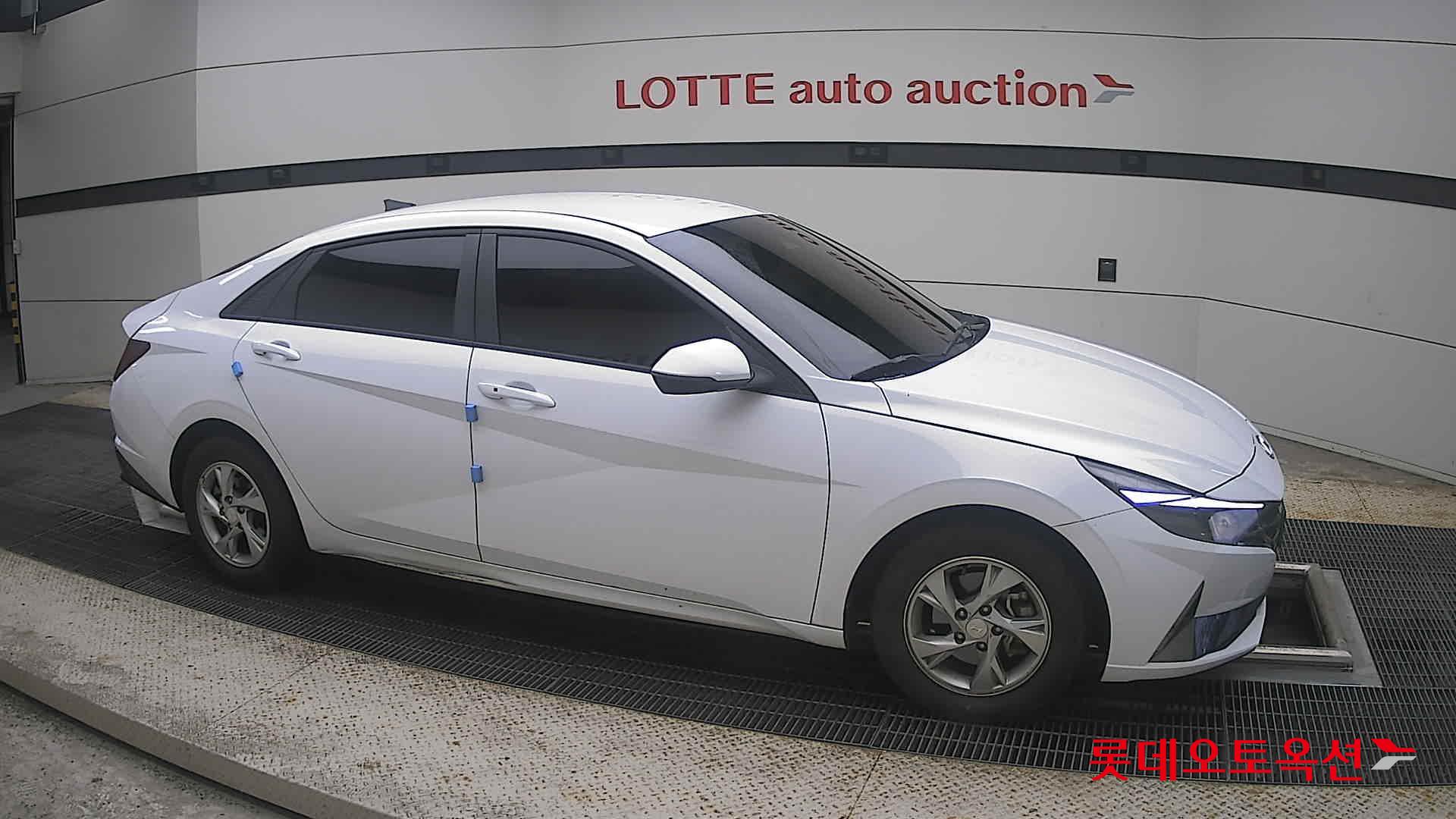 2023 - hyundai avante