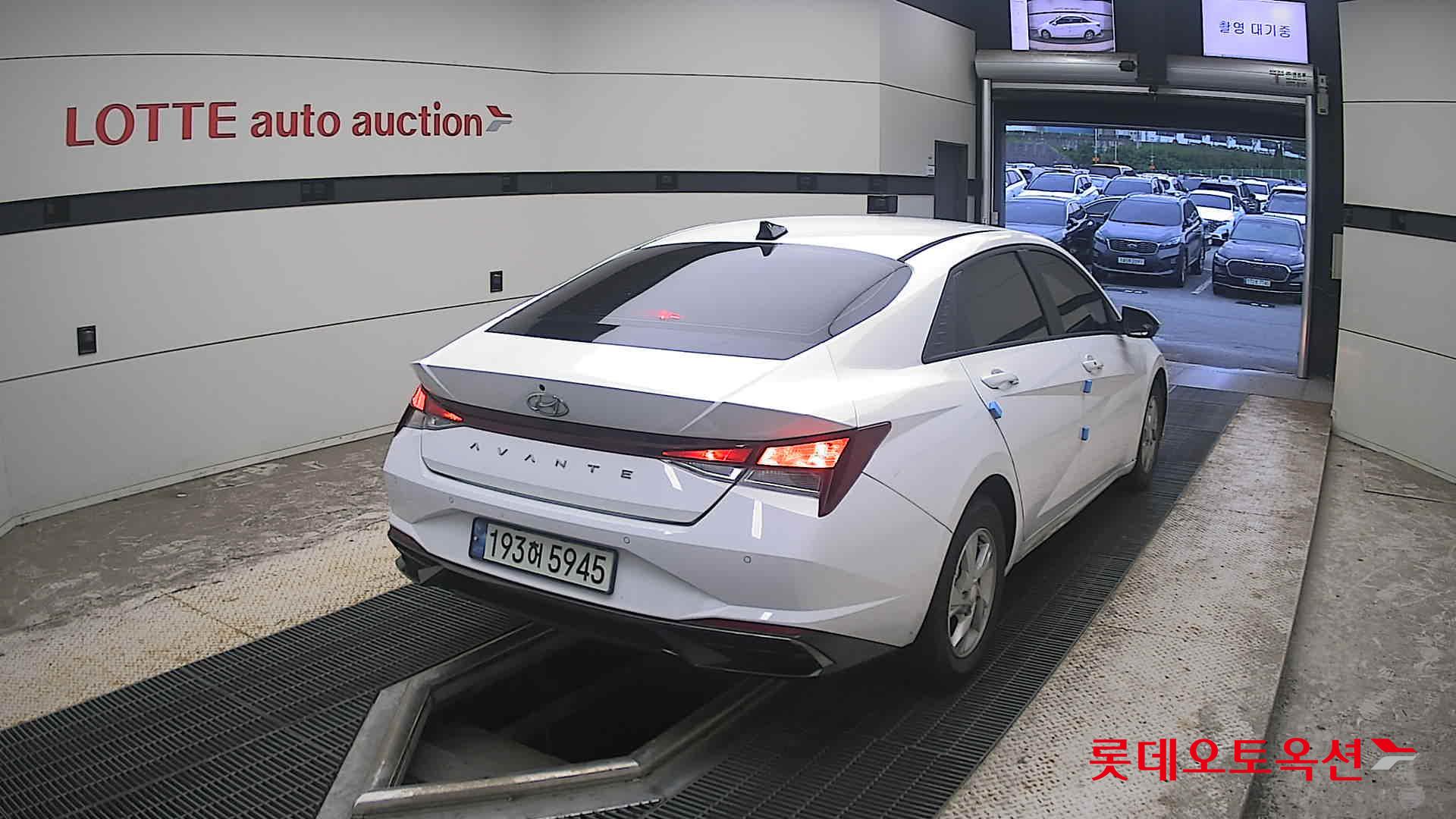 2023 - hyundai avante