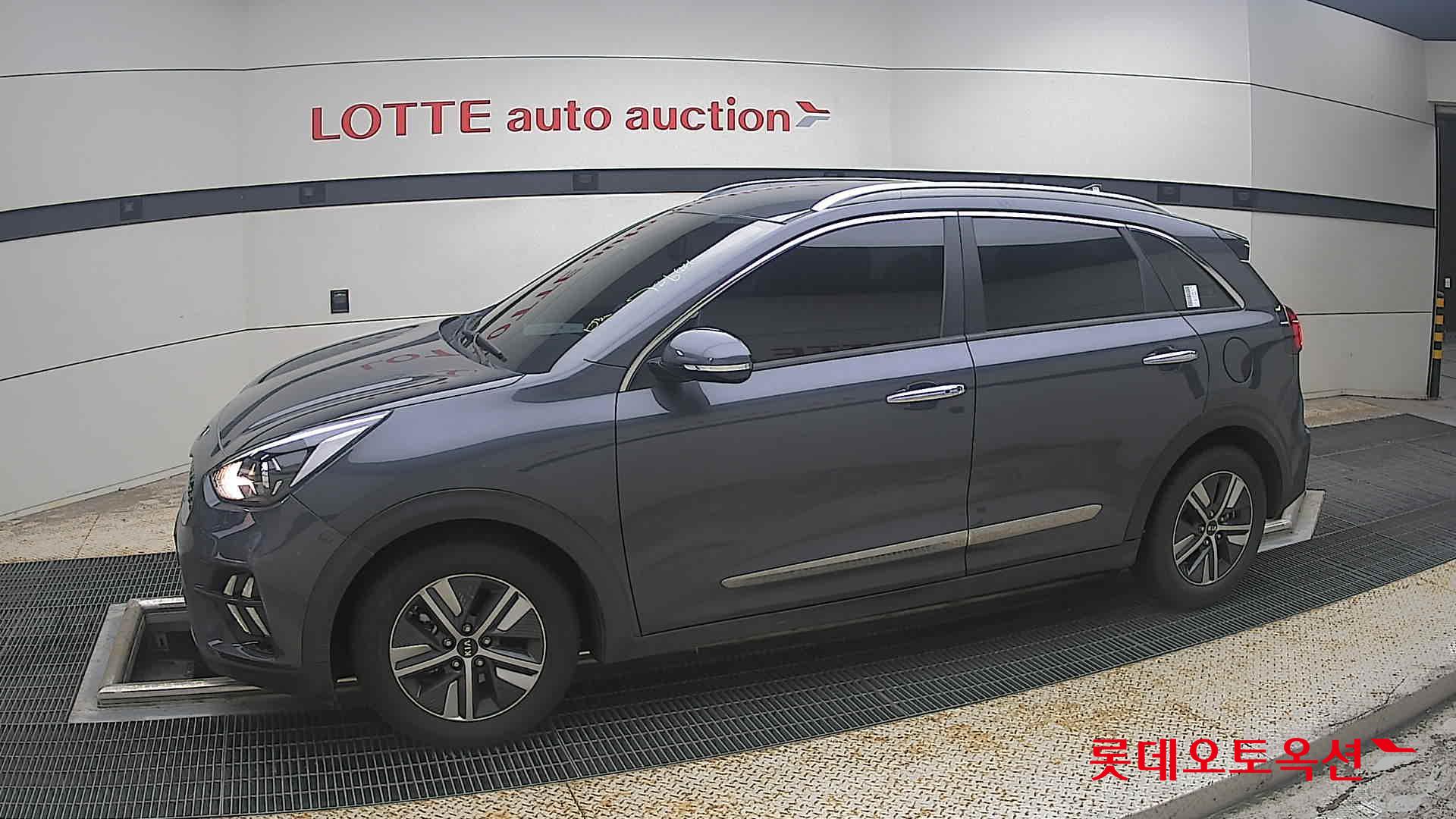 2020 - kia niro
