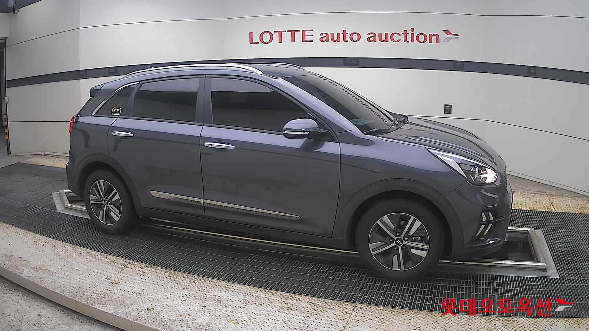 2020 - kia niro