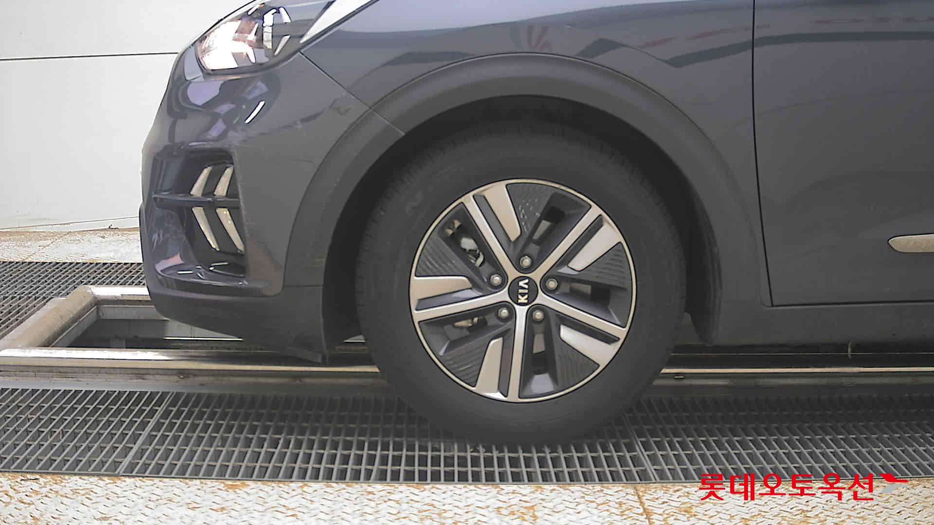 2020 - kia niro