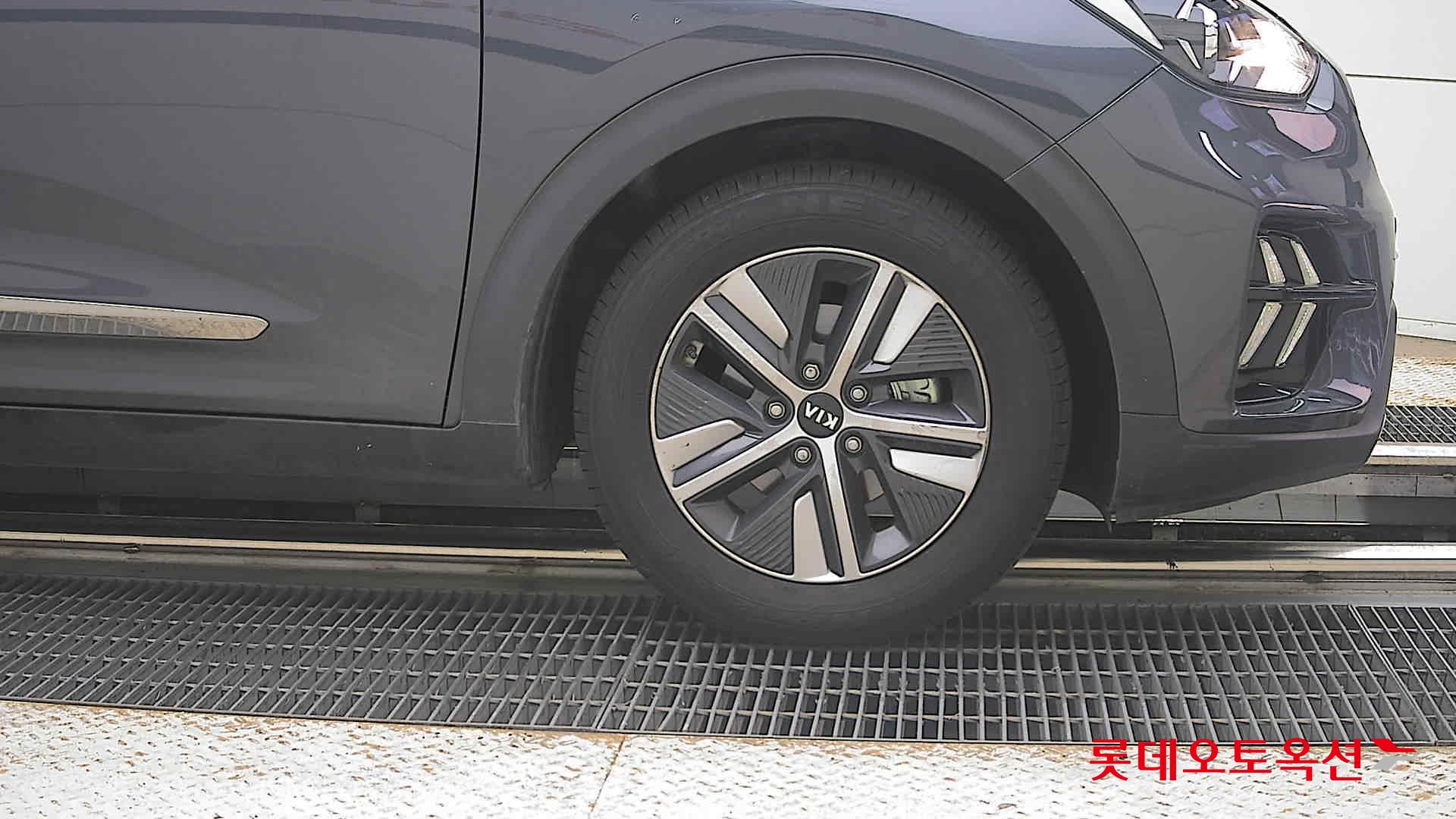 2020 - kia niro
