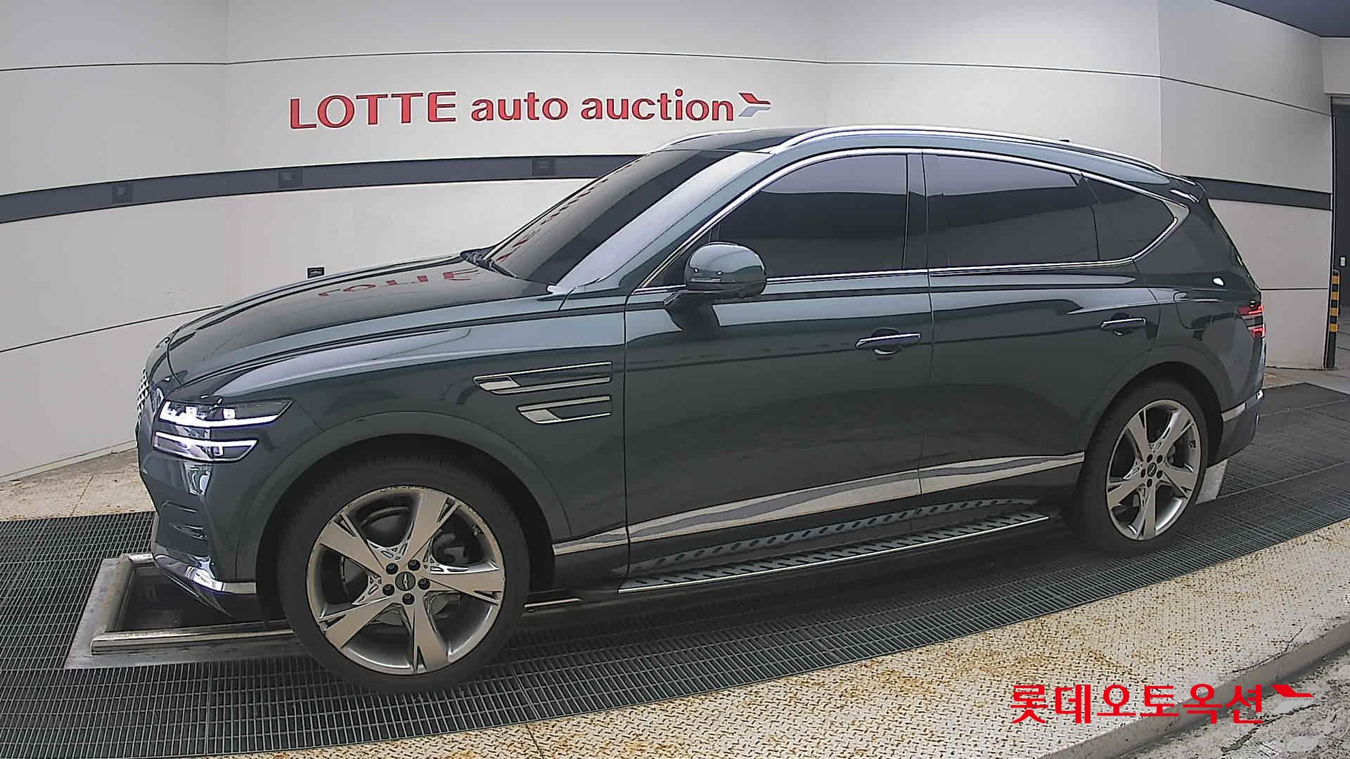 2021 - genesis gv80