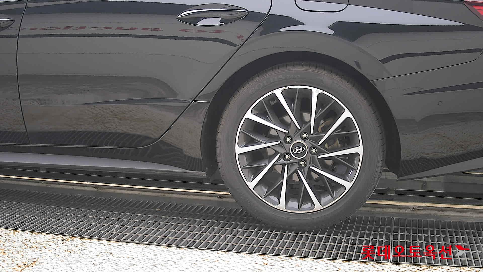 2021 - hyundai sonata