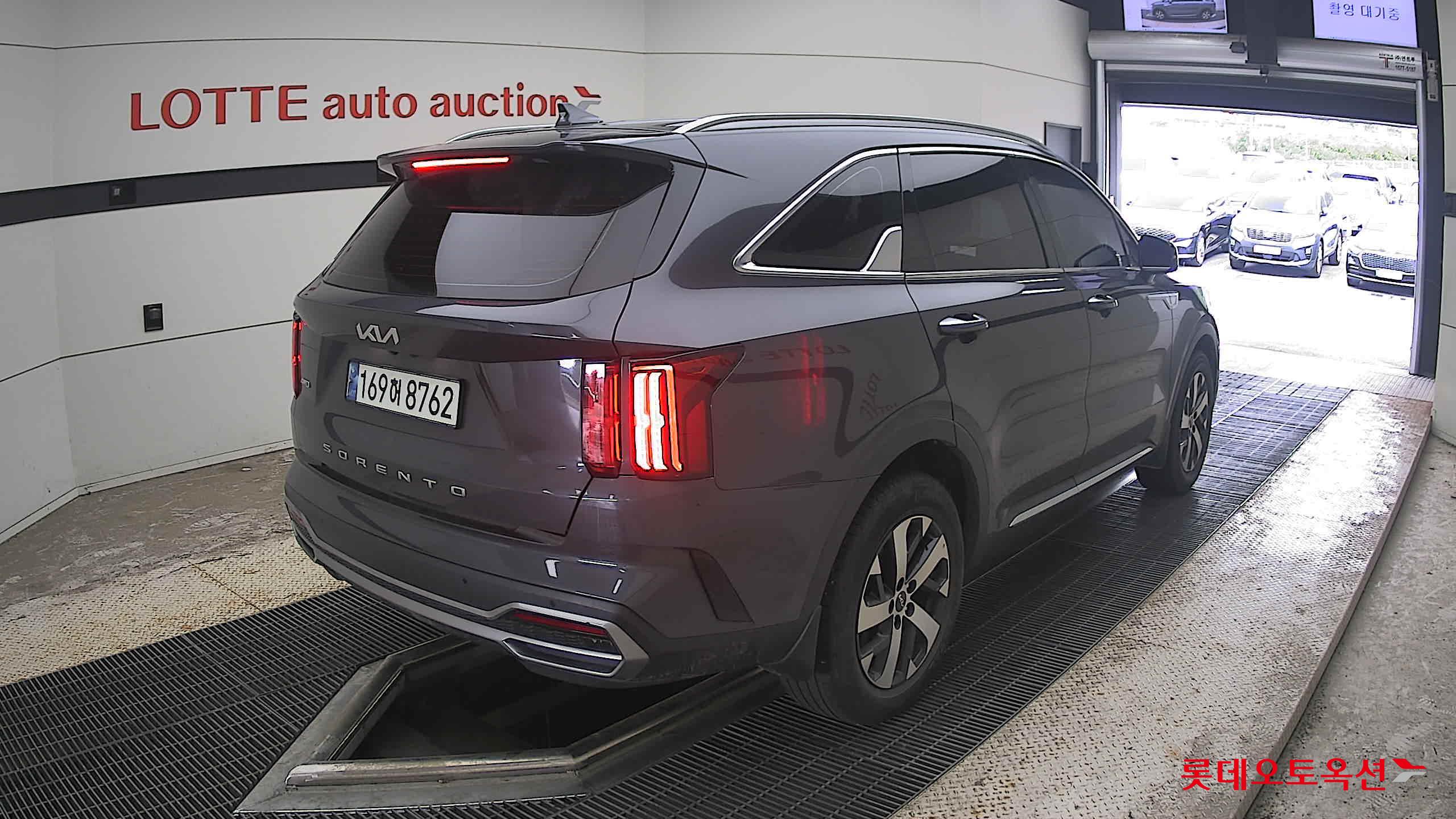 2022 - kia sorento