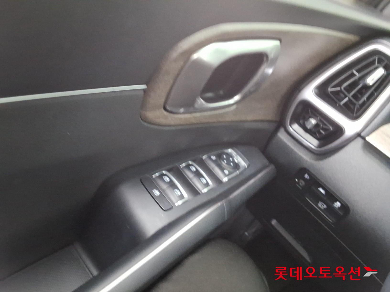 2022 - kia sorento