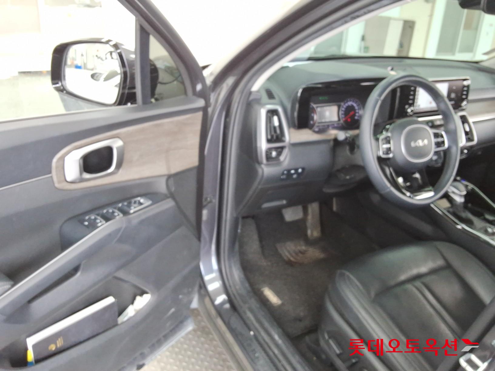 2022 - kia sorento