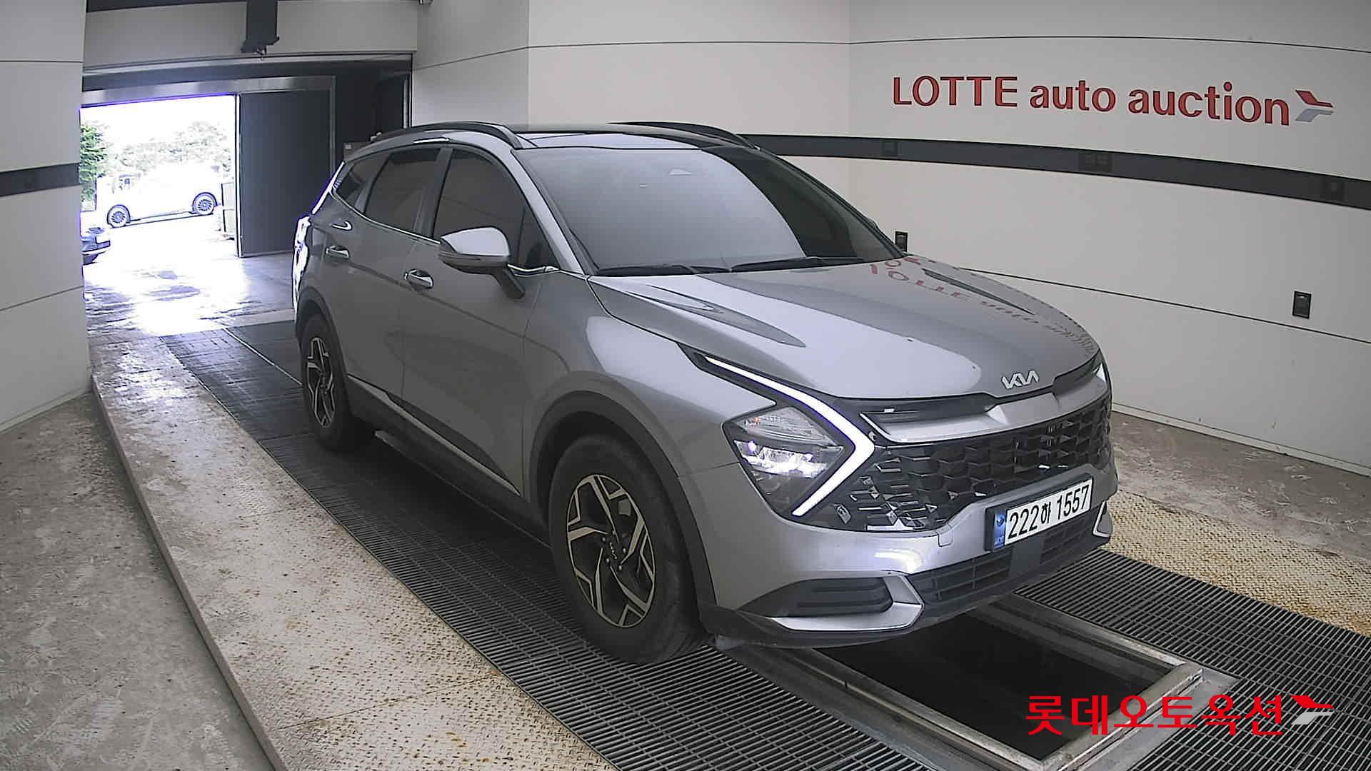 2023 - kia sportage