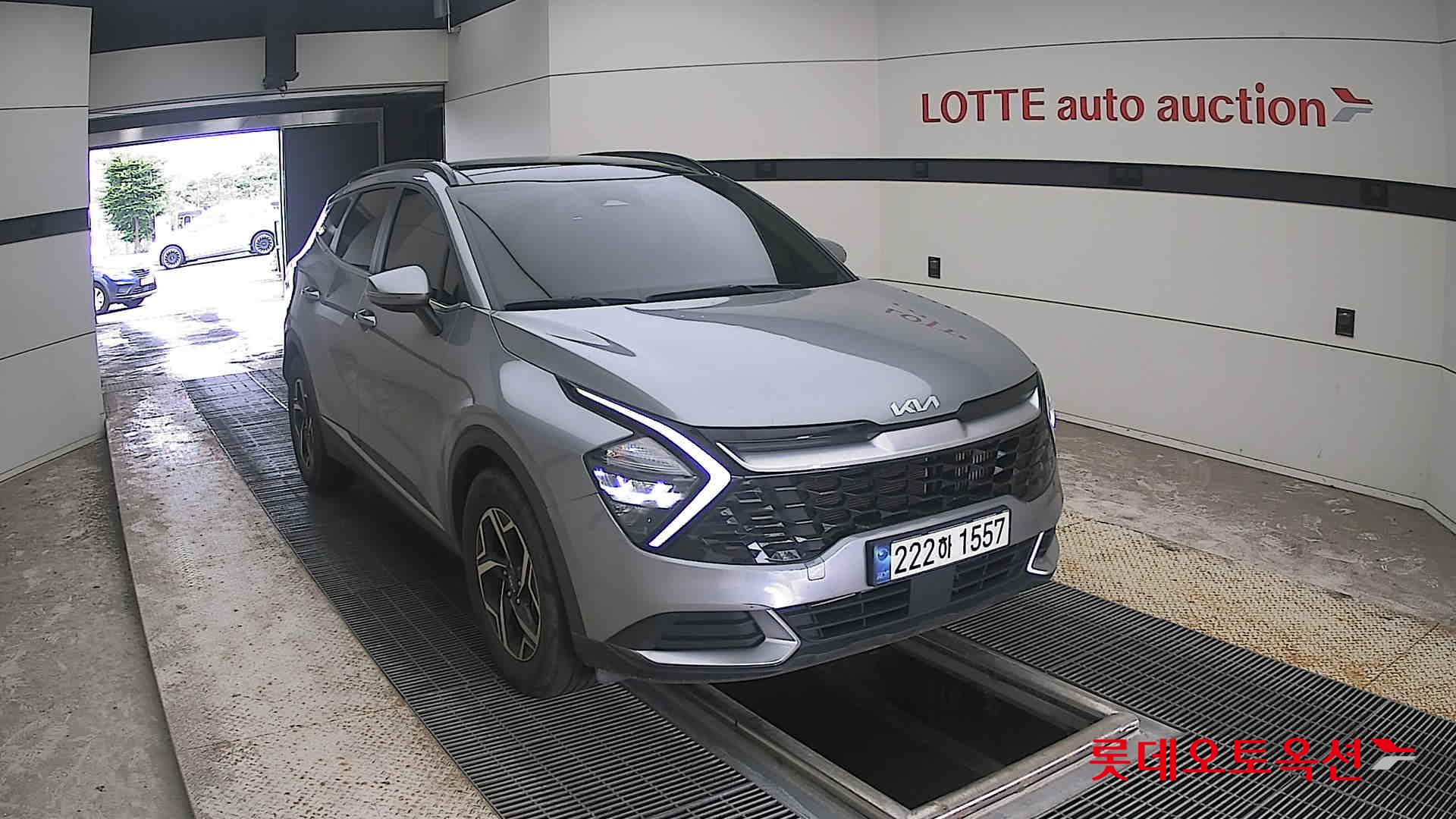 2023 - kia sportage
