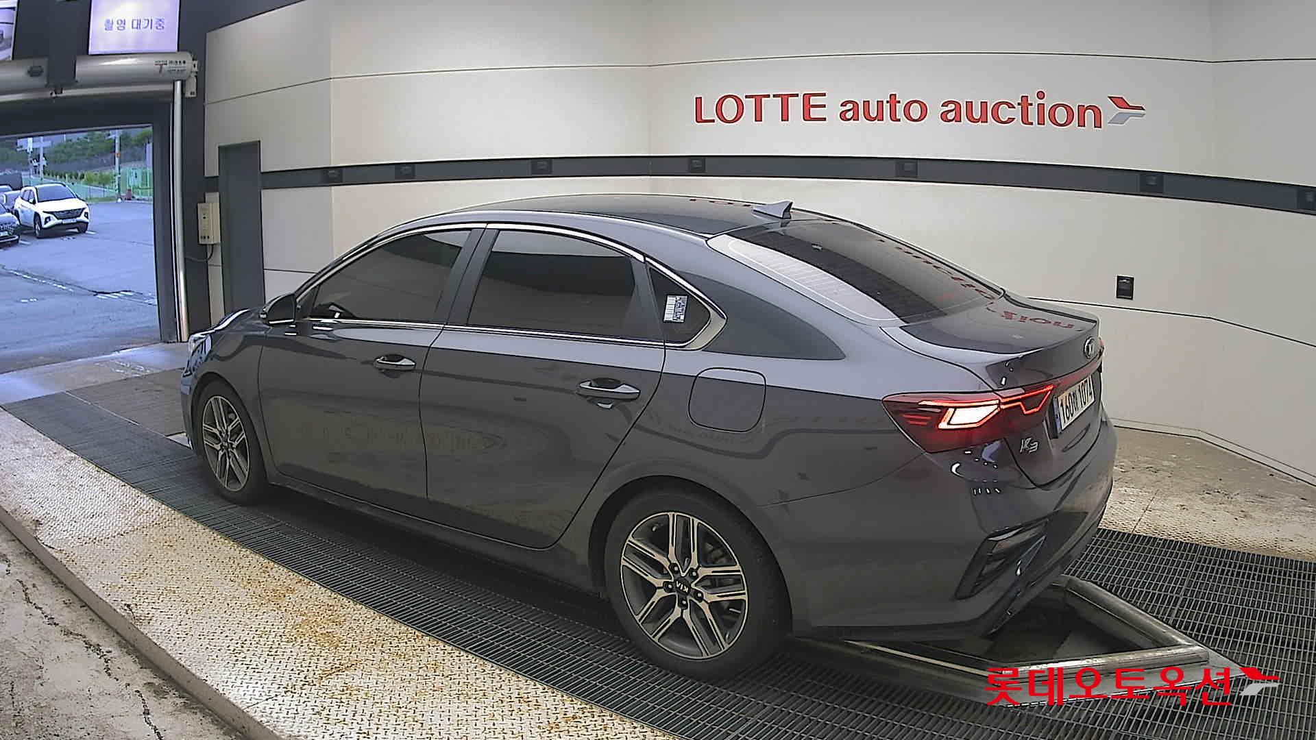 2021 - kia k3