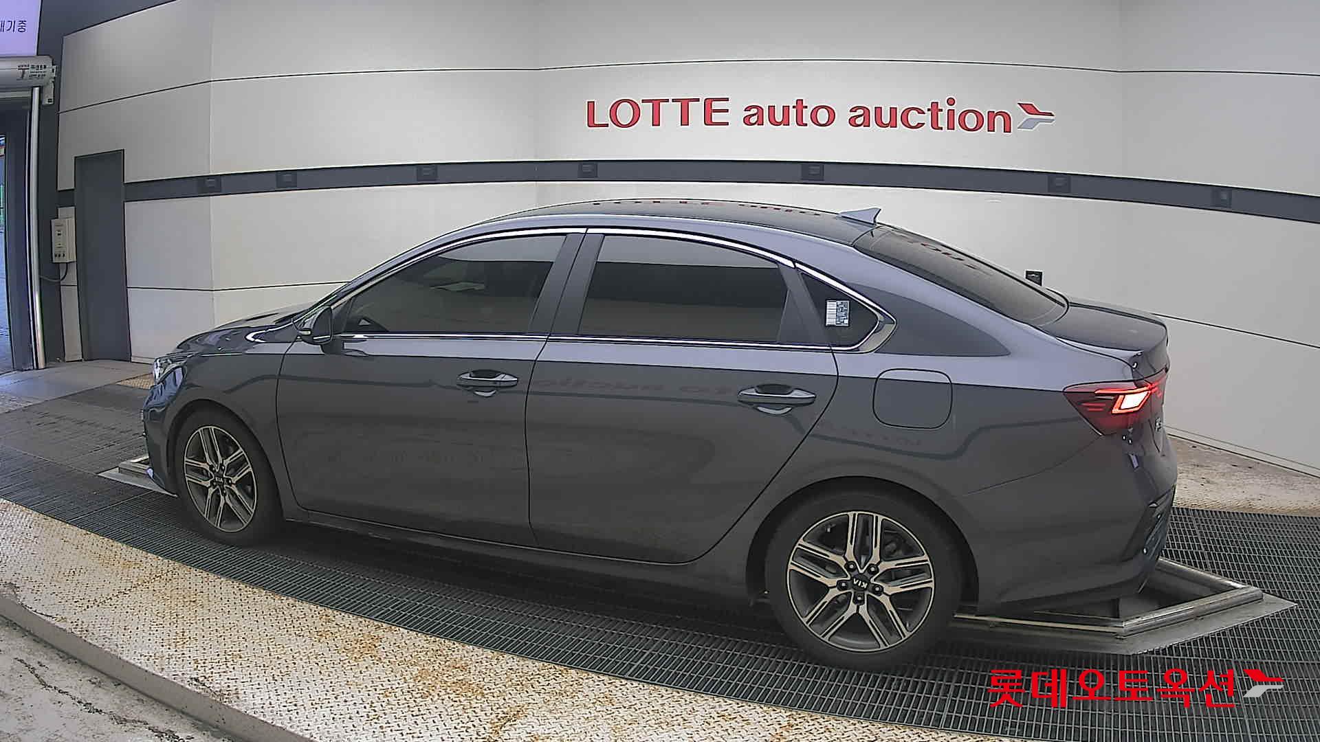 2021 - kia k3