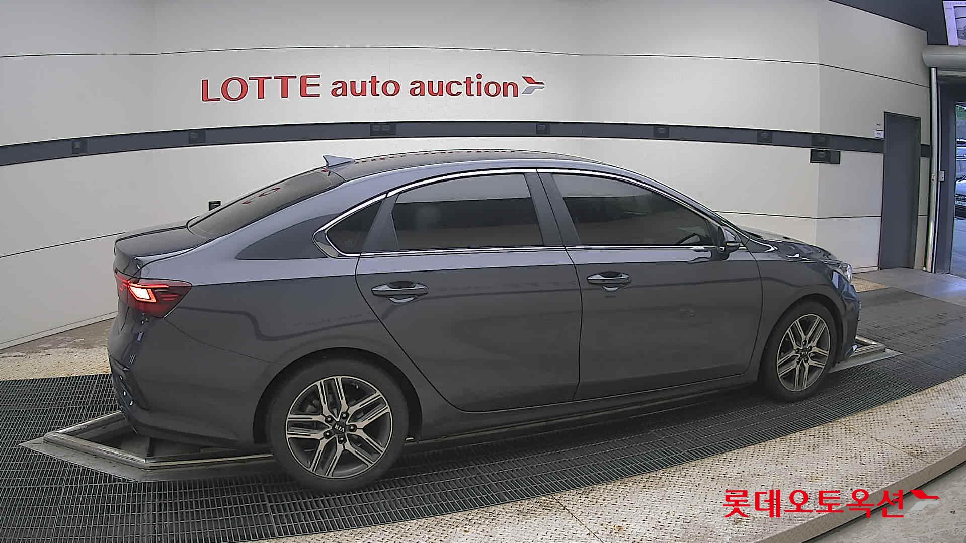 2021 - kia k3