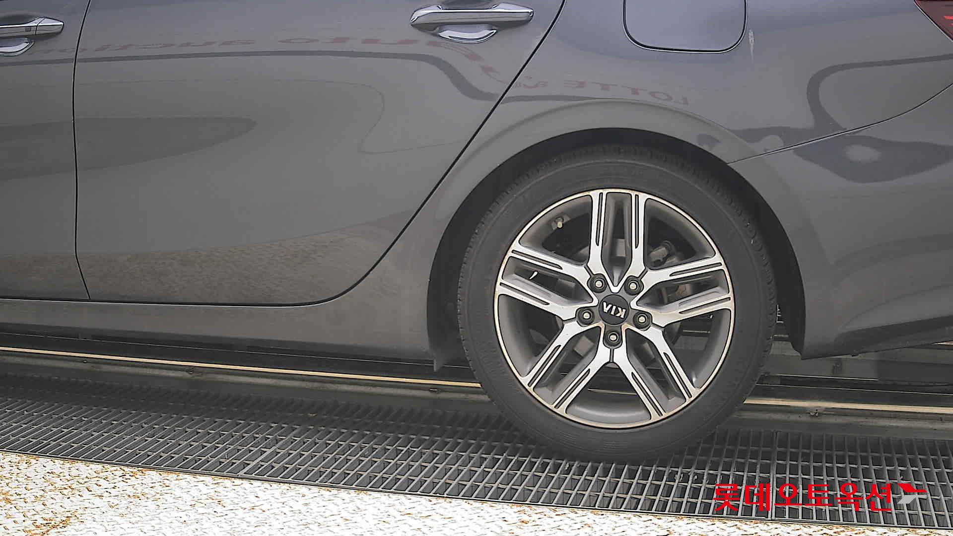 2021 - kia k3