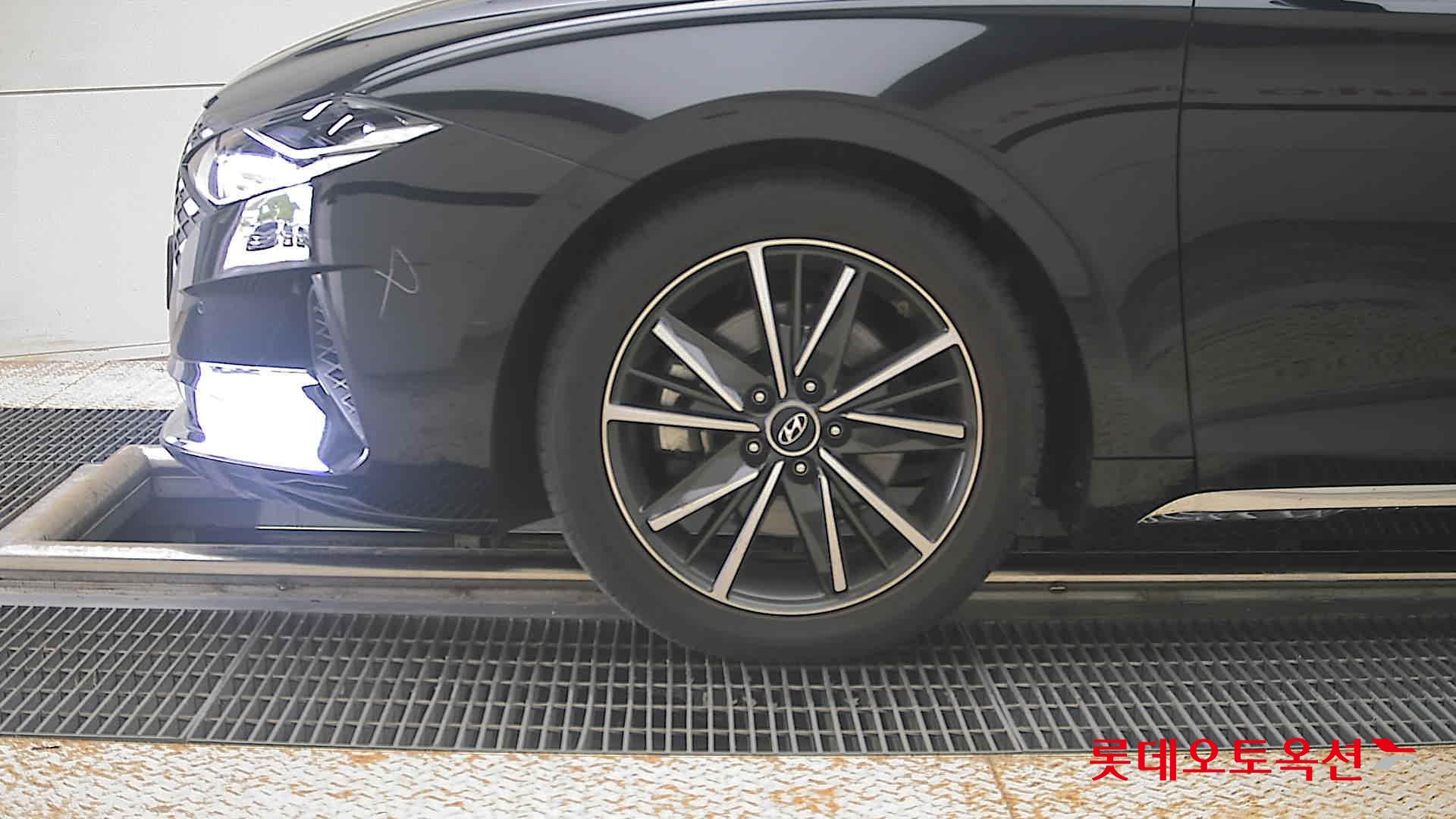 2022 - hyundai grandeur