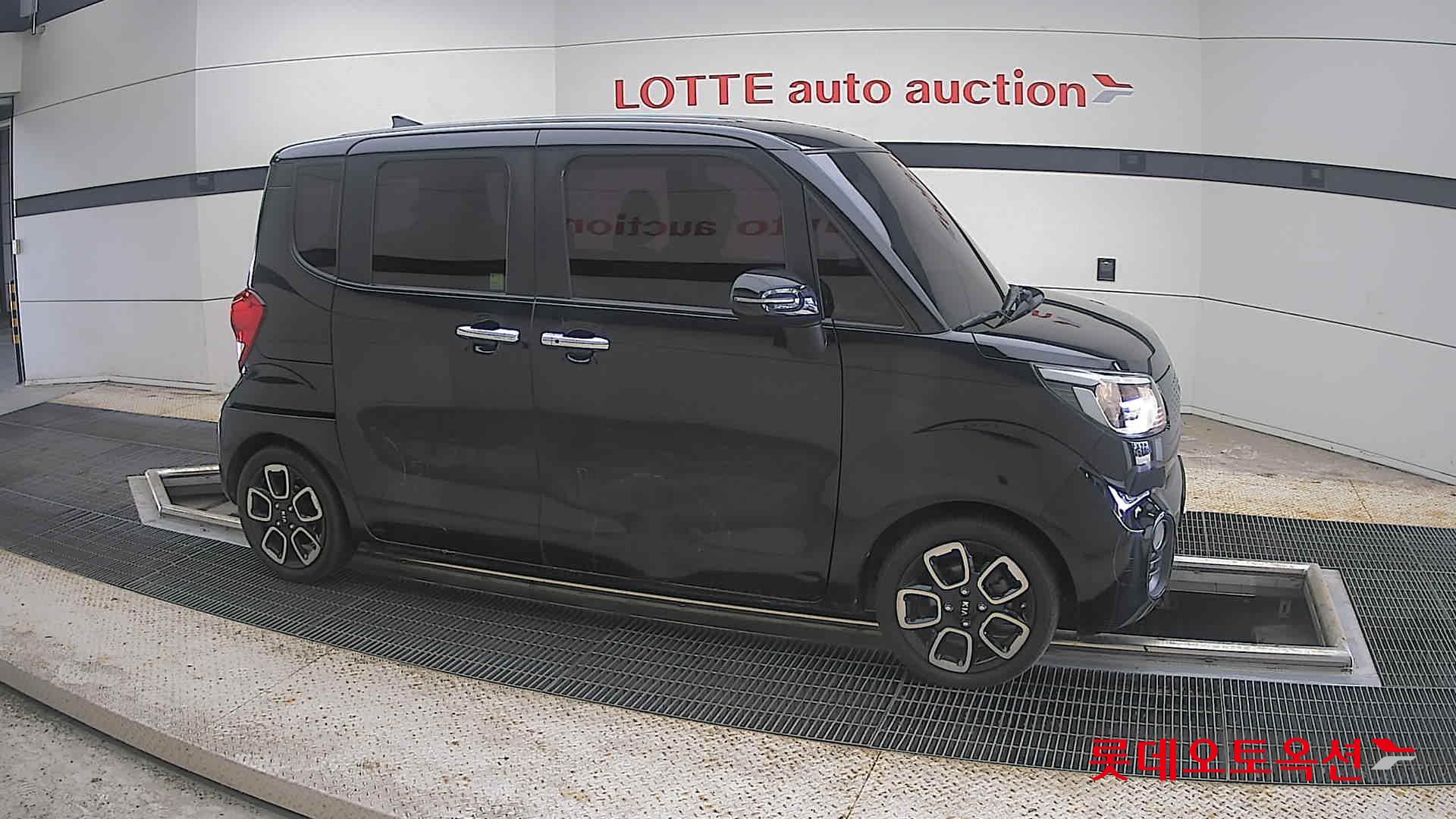 2021 - kia ray