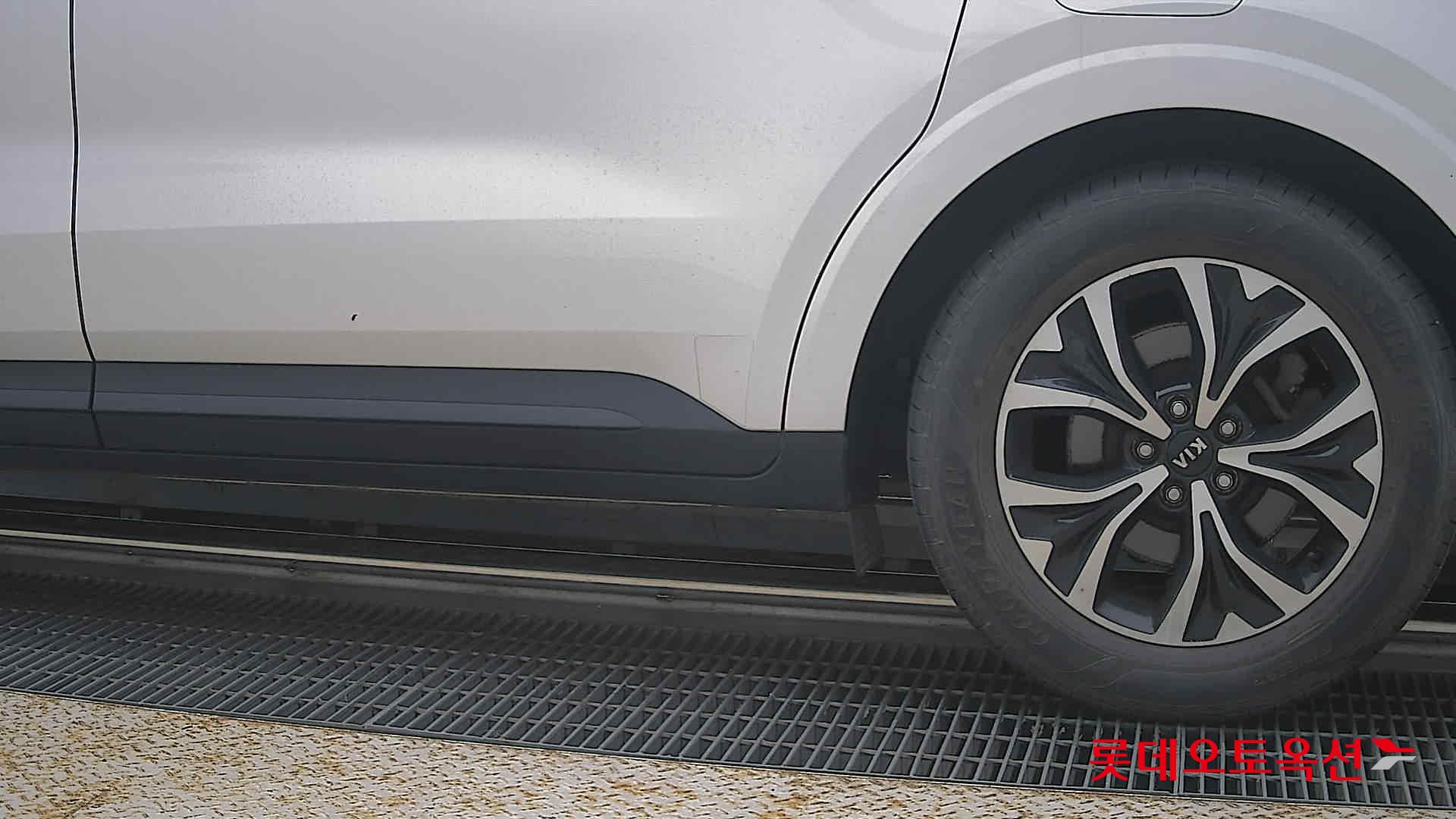 2021 - kia carnival