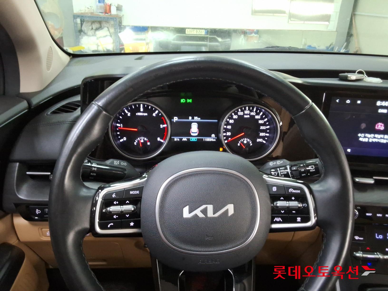 2022 - kia carnival