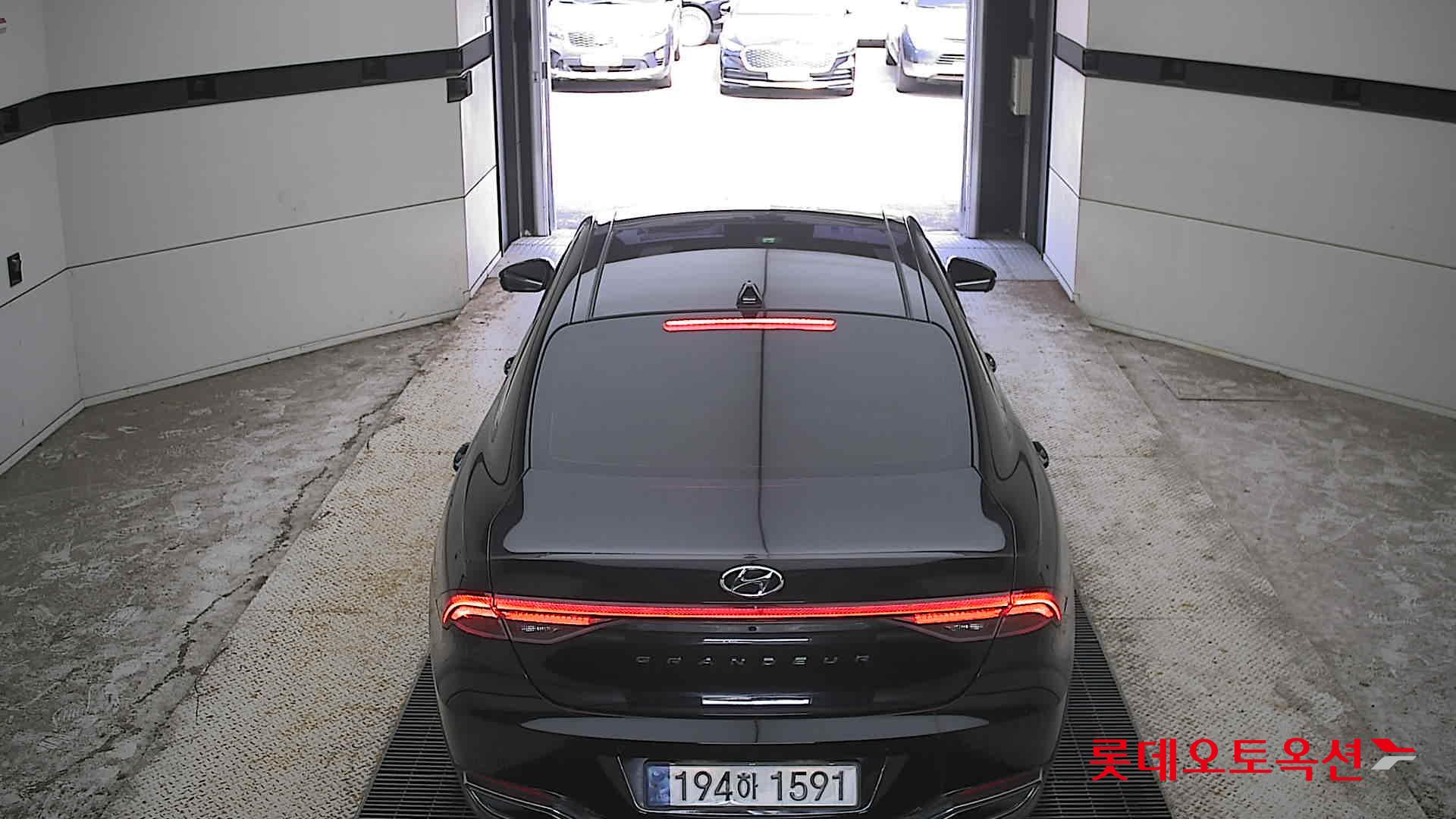 2022 - hyundai grandeur