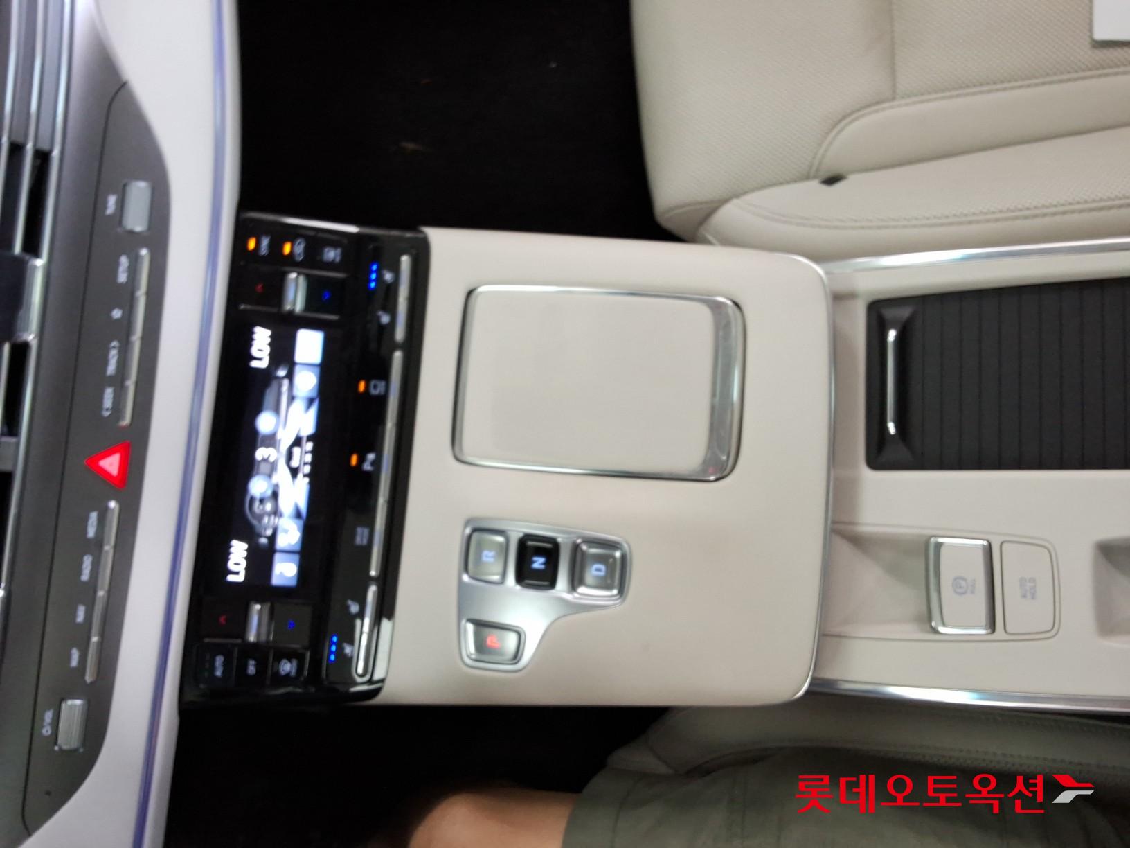 2022 - hyundai grandeur