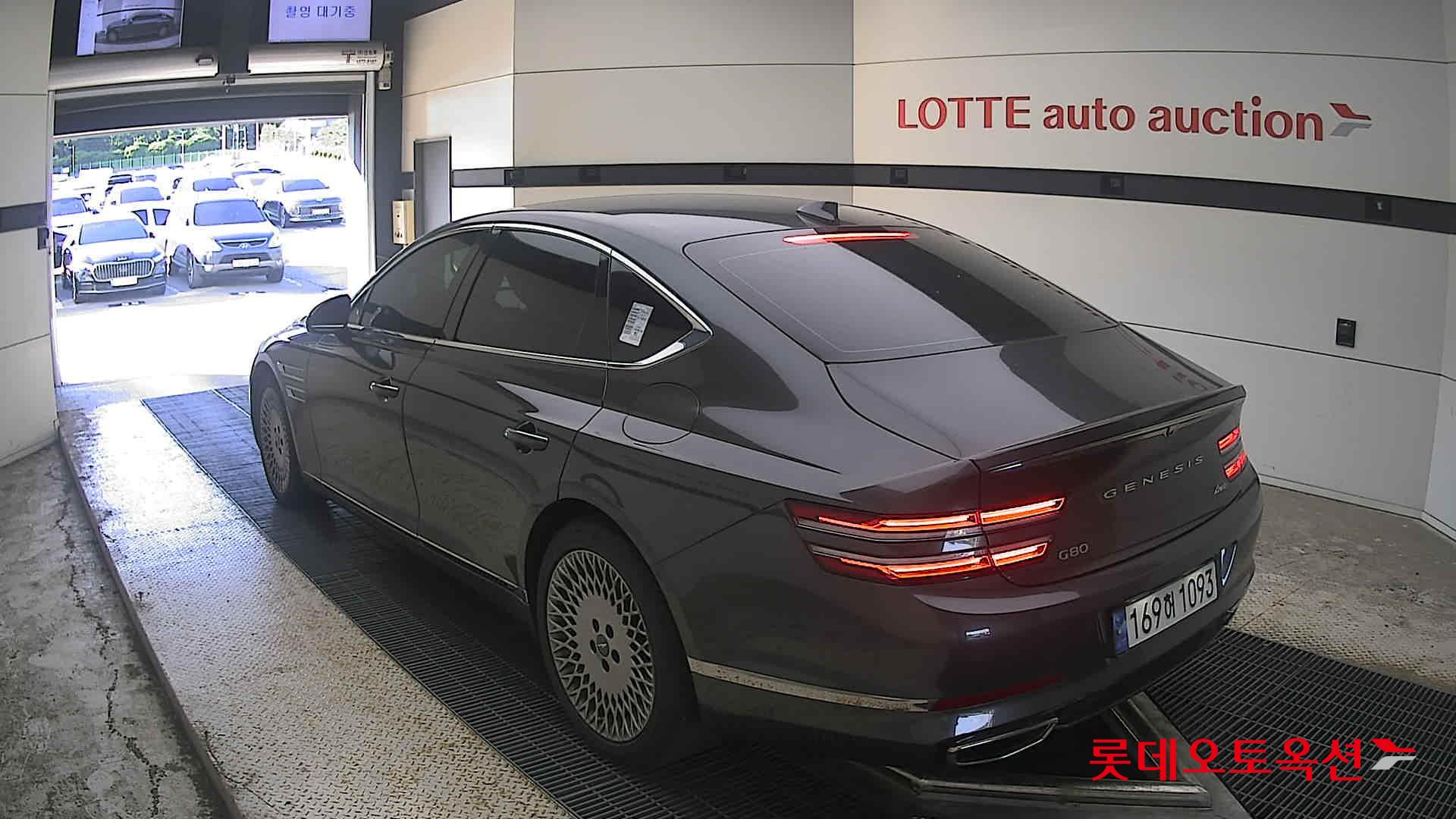 2022 - genesis g80