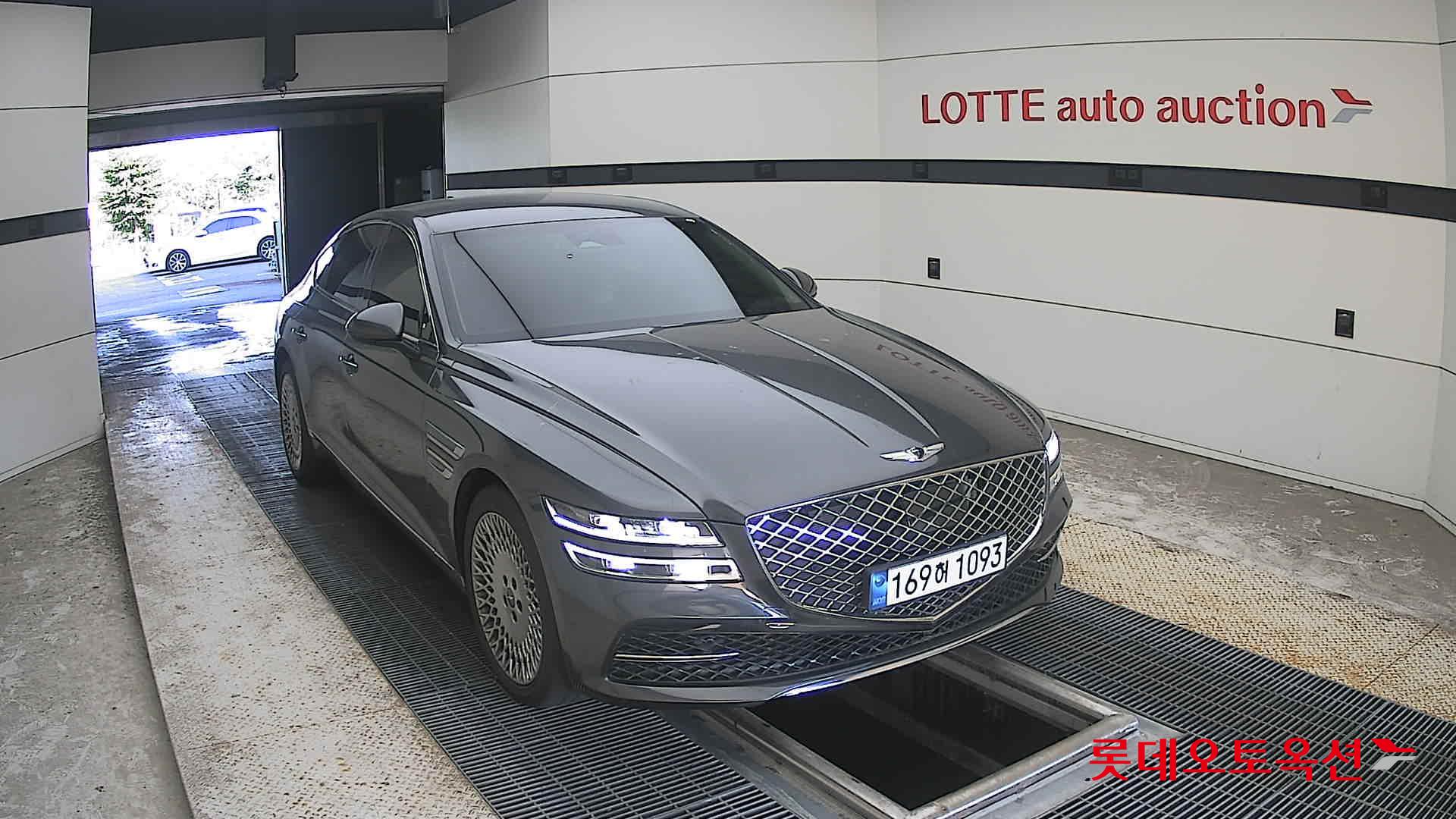 2022 - genesis g80