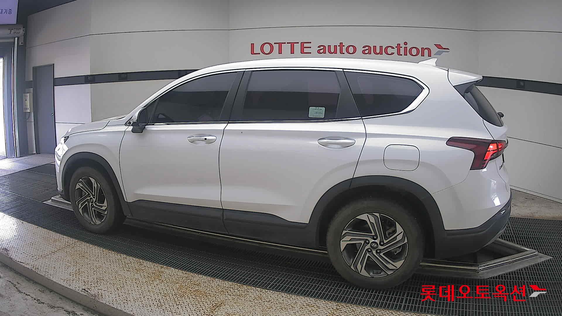 2021 - hyundai santafe