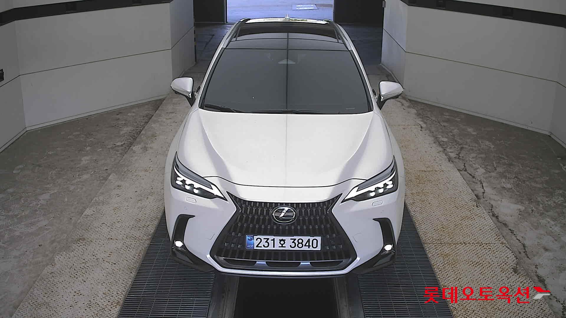 لكزس Nx350H 2025 فاخر