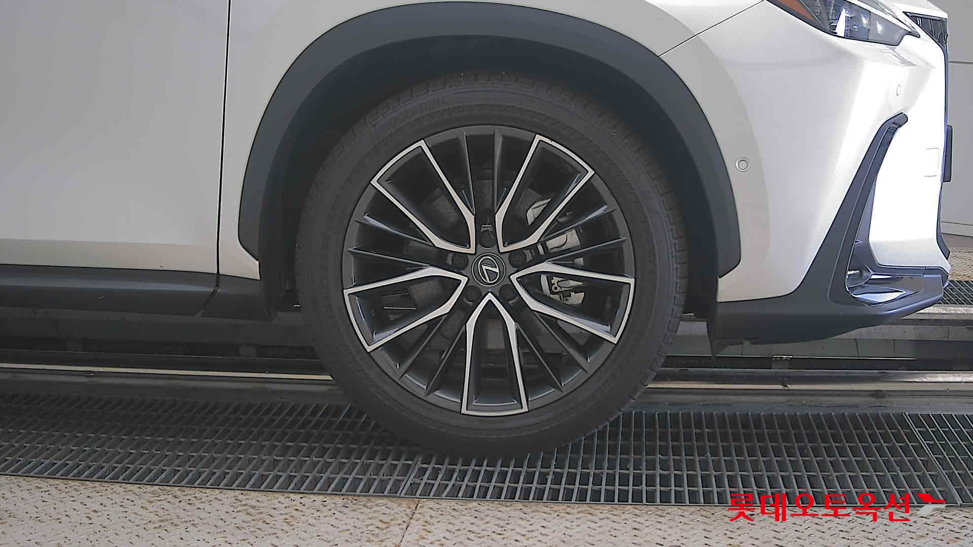 لكزس Nx350H 2025 فاخر