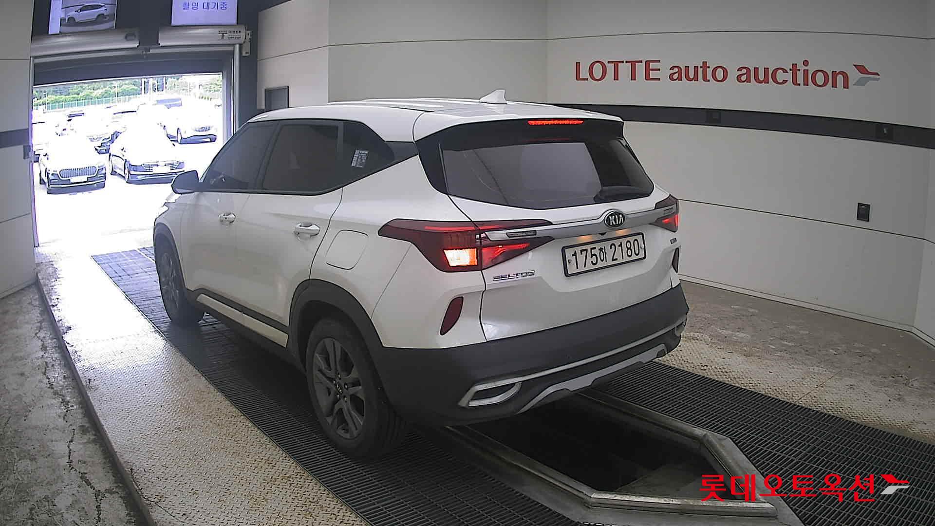 2021 - kia seltos