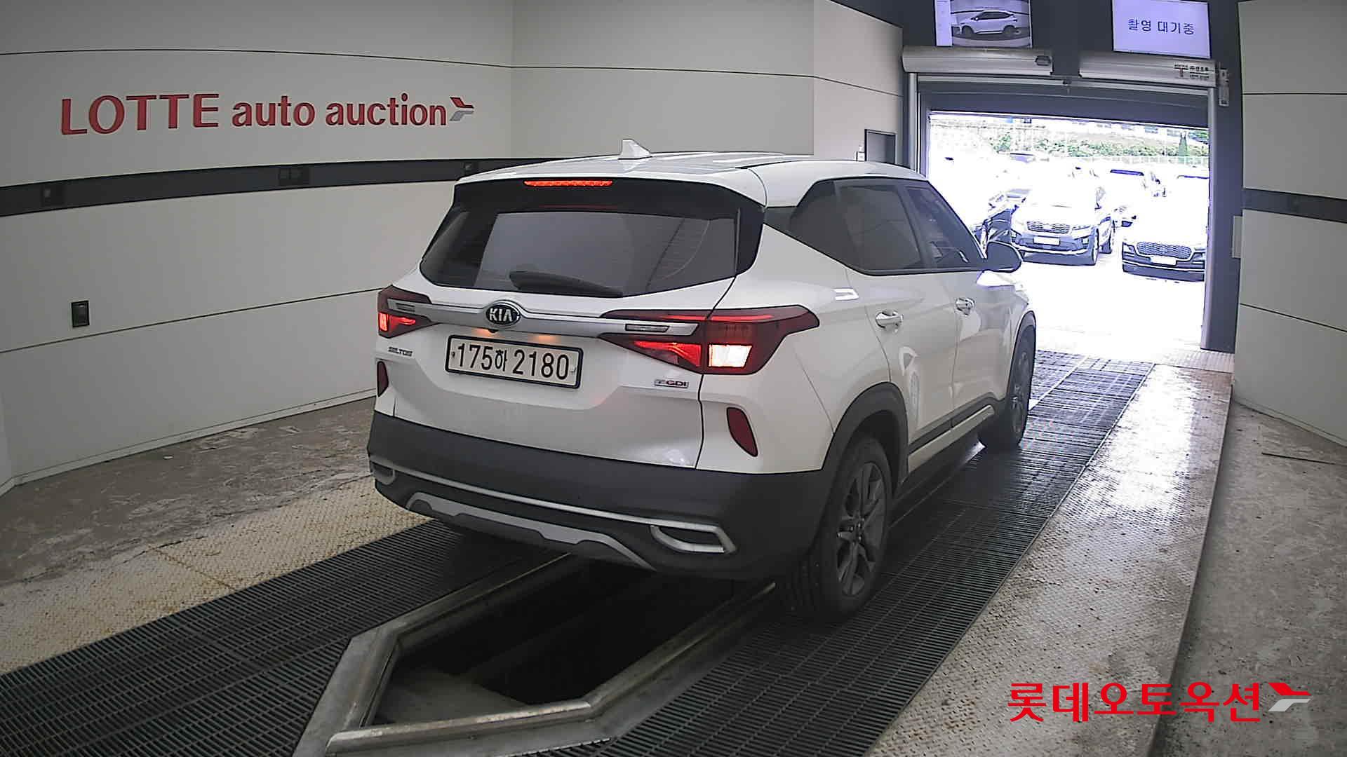 2021 - kia seltos