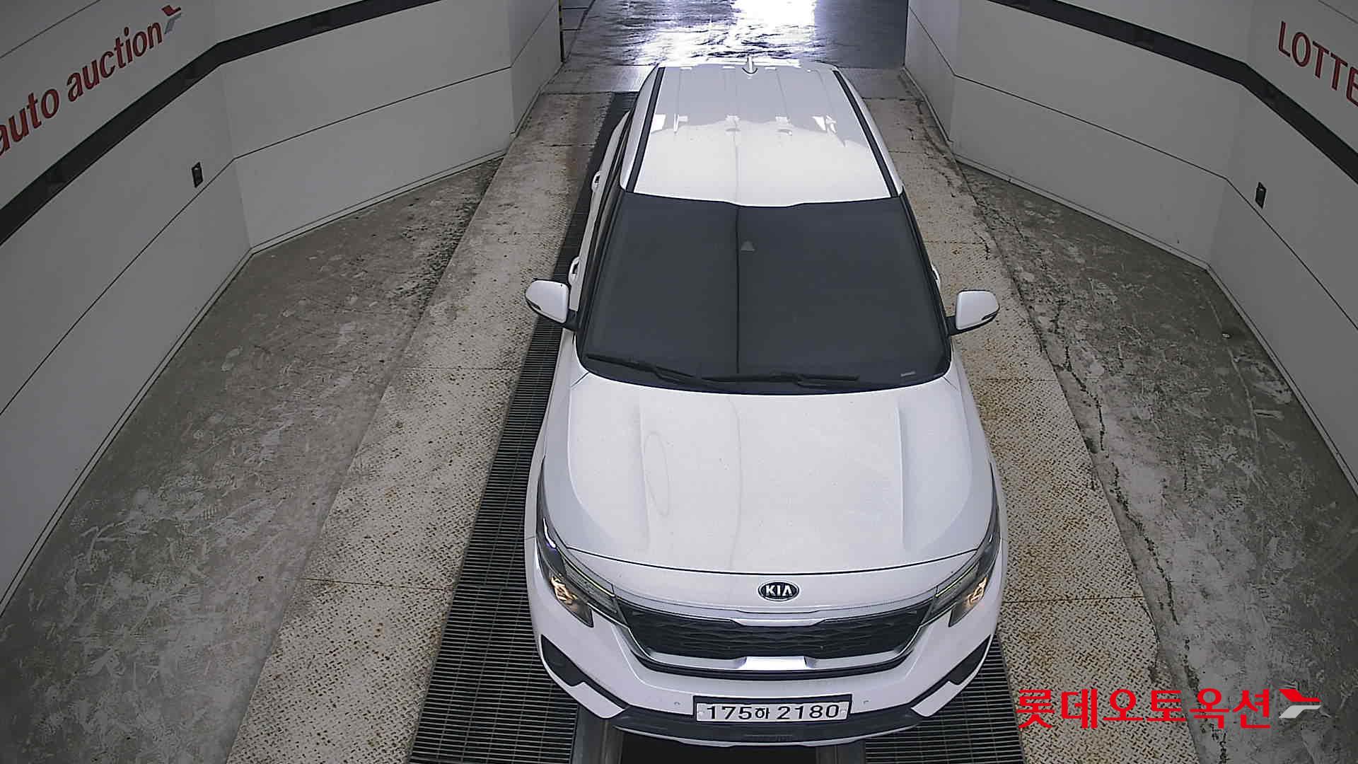 2021 - kia seltos