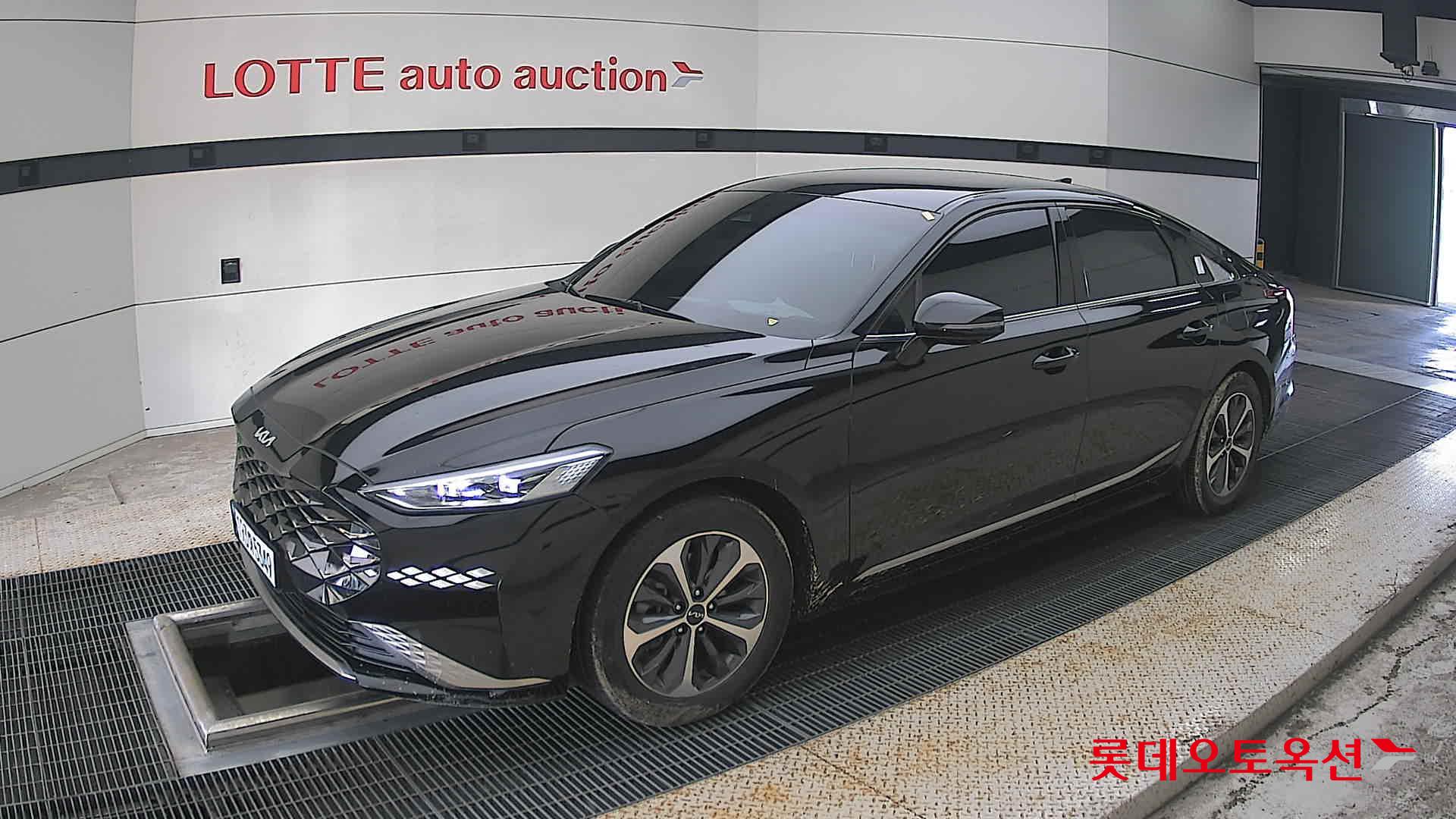 2023 - kia k8