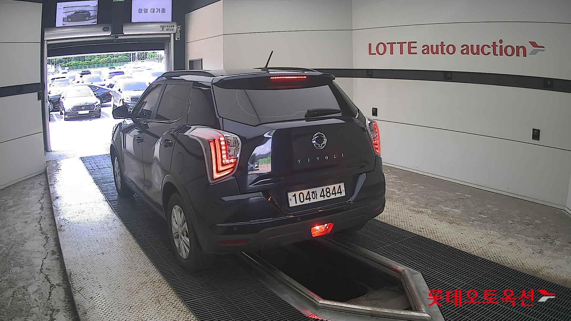 2021 - ssangyong tivoli
