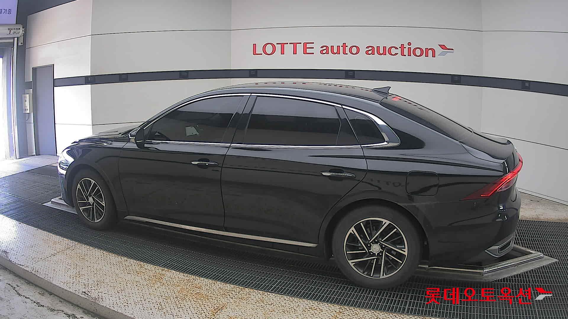 2020 - hyundai grandeur